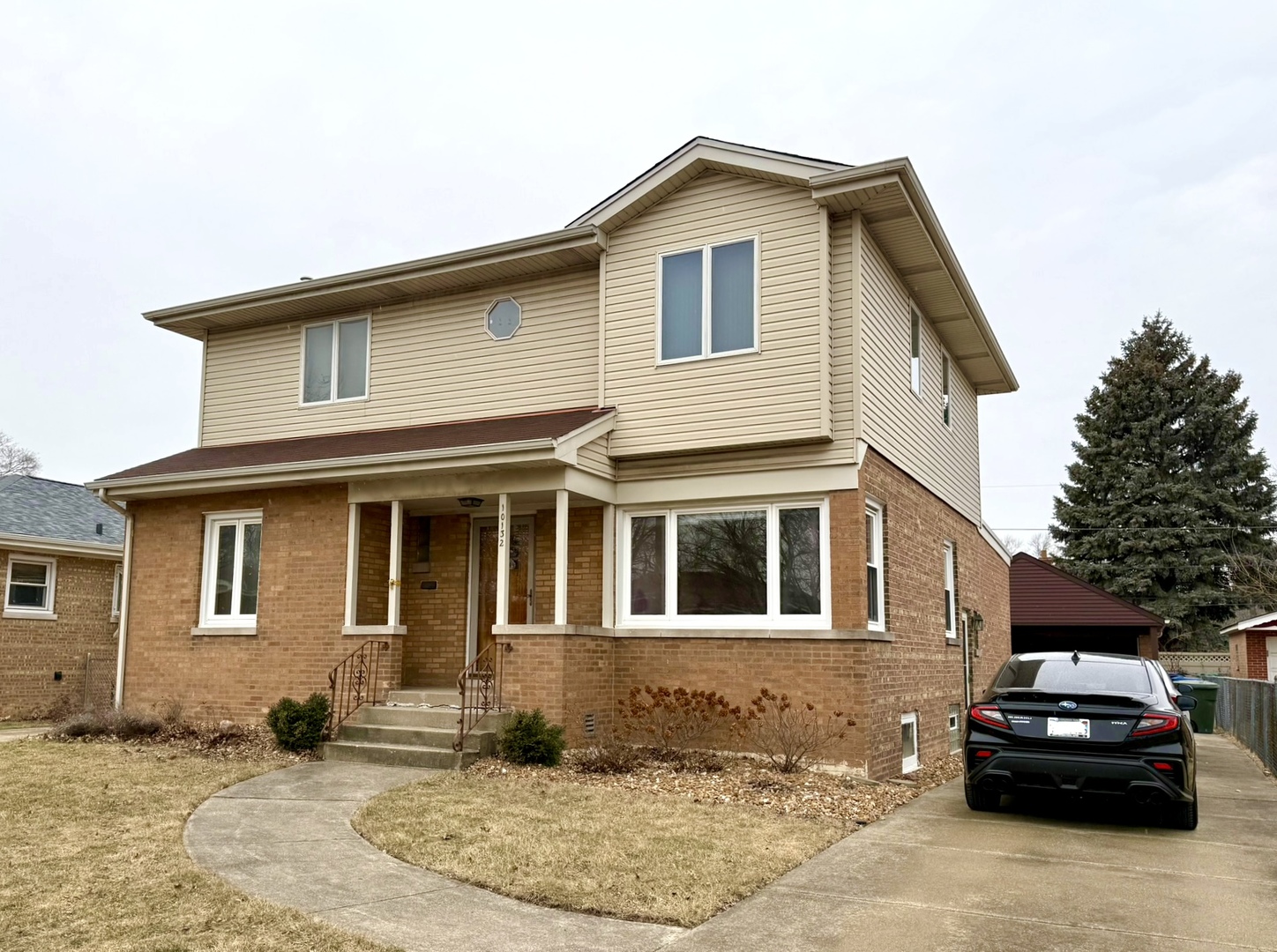 10132 S Turner Avenue Property Photo