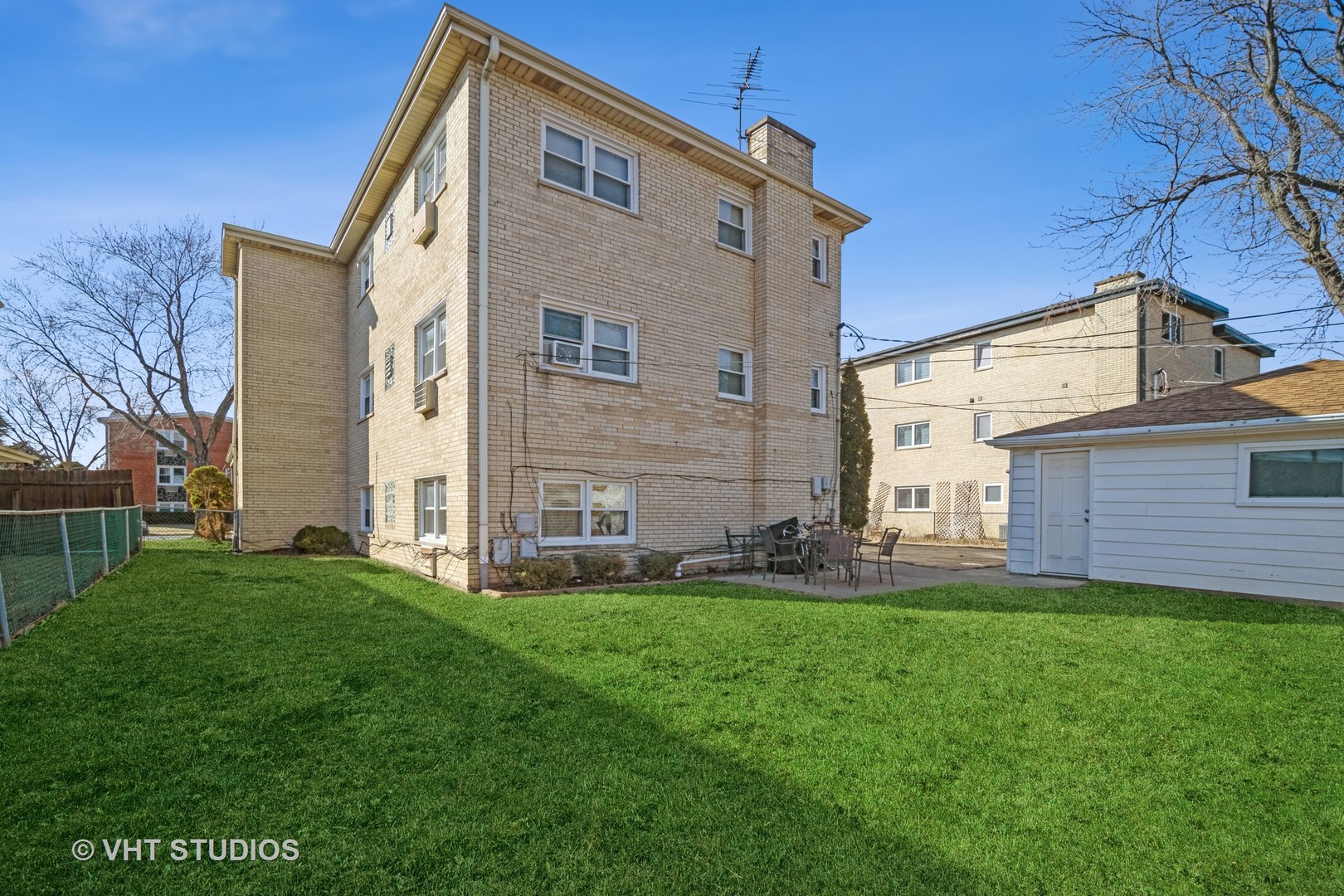 512 W Ida Court Property Photo 7