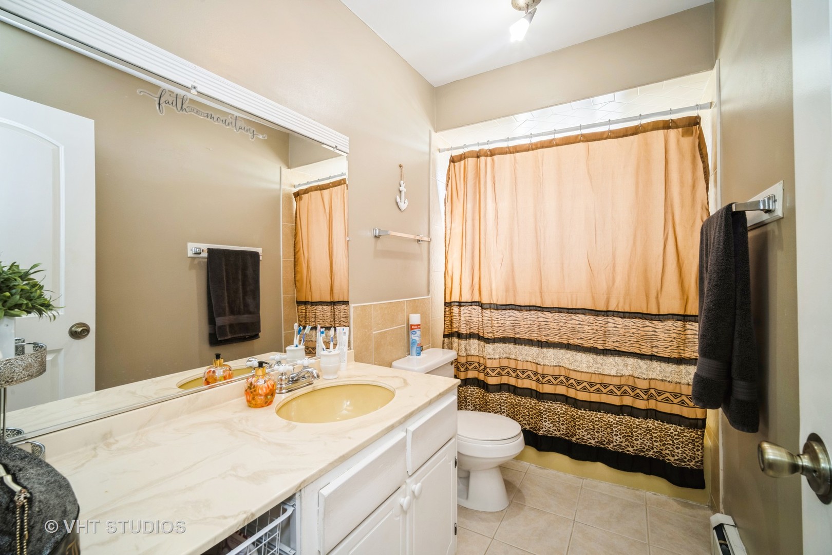512 W Ida Court Property Photo 14
