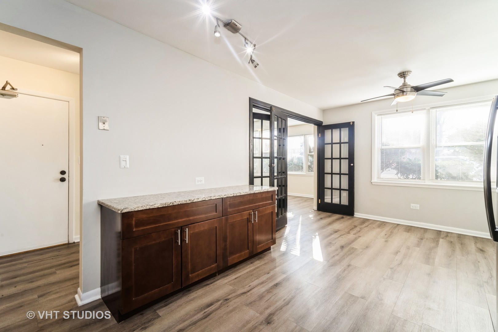 512 W Ida Court Property Photo 19