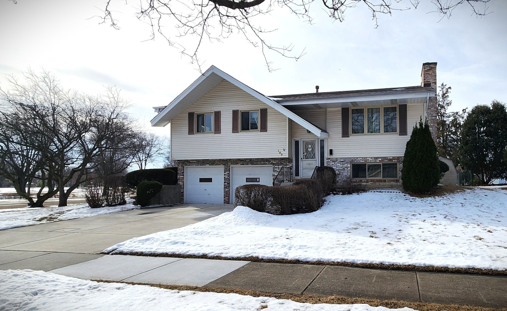 190 Hingham Lane Property Photo