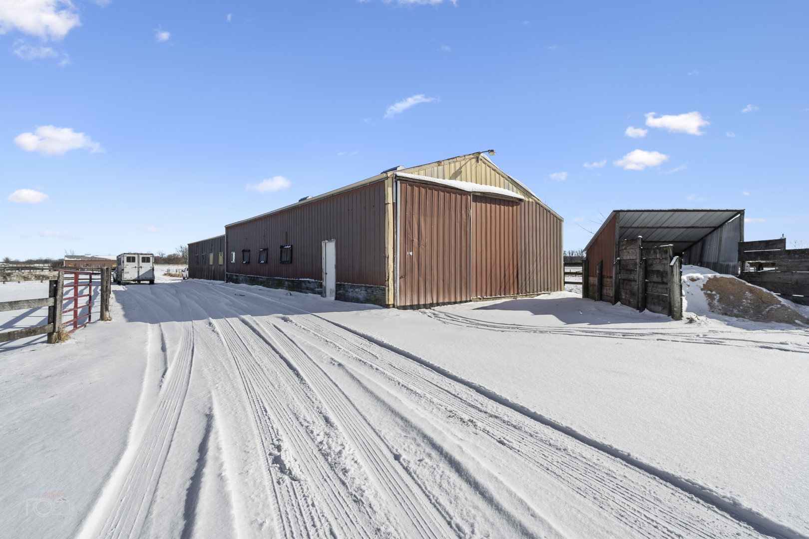 604 W New Monee Road Property Photo 15