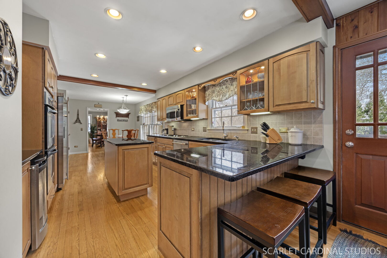 2s345 Arrowhead Drive Property Photo 6