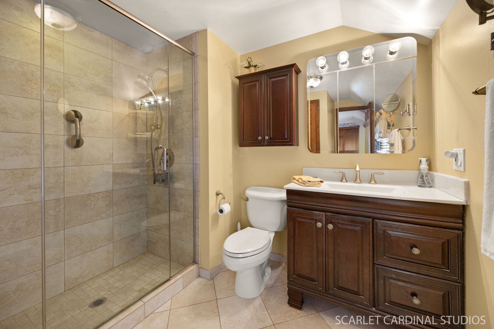 2s345 Arrowhead Drive Property Photo 16