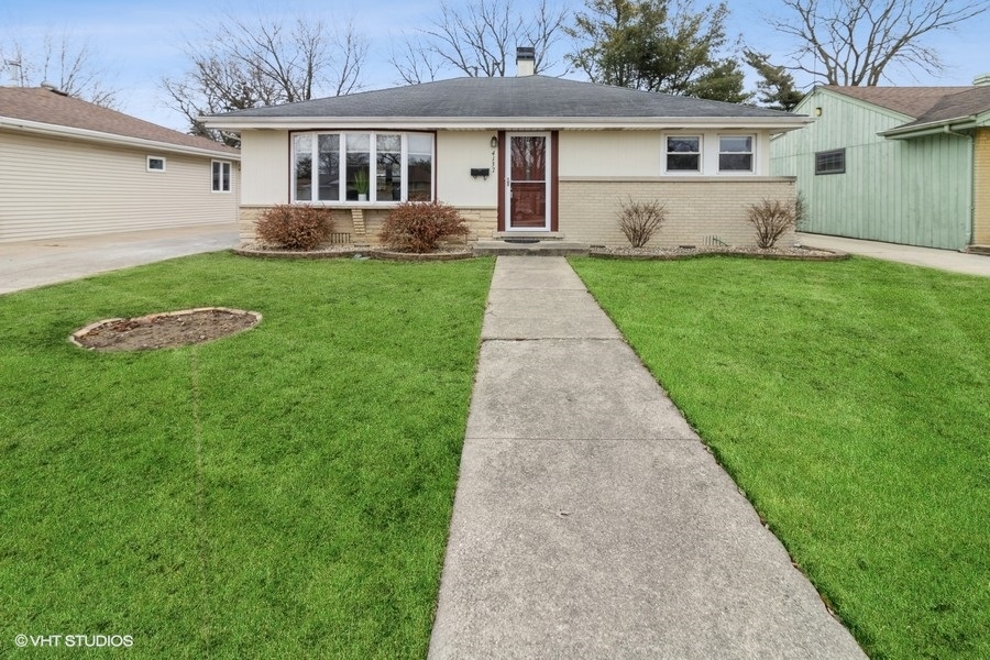 4137 Oak Avenue Property Photo