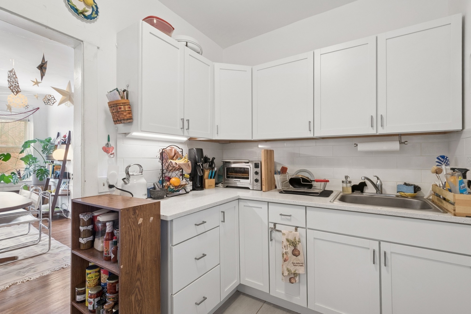 3023 W Wilson Avenue Property Photo 27