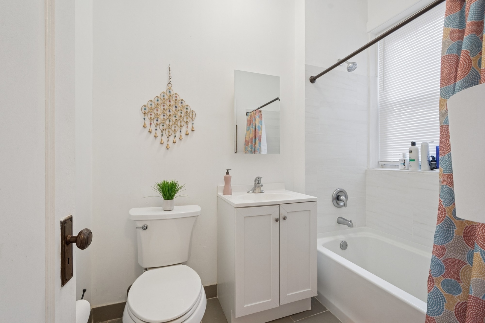 3023 W Wilson Avenue Property Photo 54