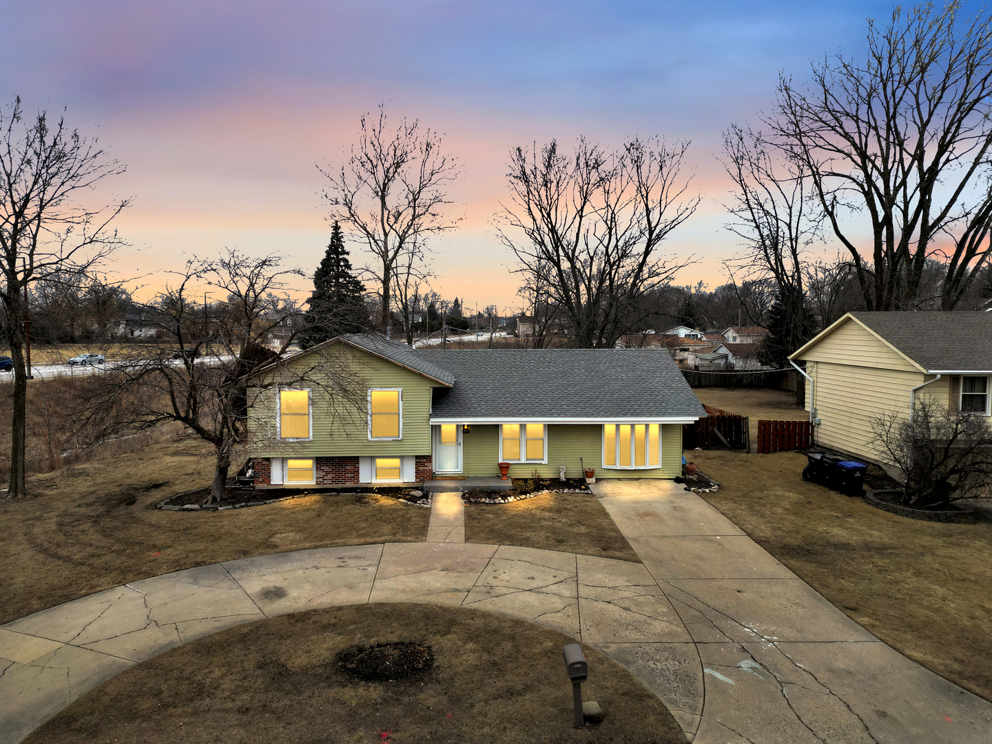 16284 W Pauline Avenue Property Photo