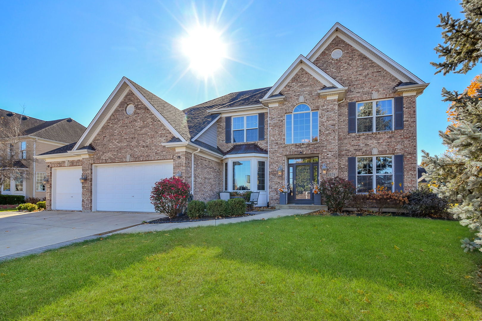 2574 Spring Green Way Property Photo