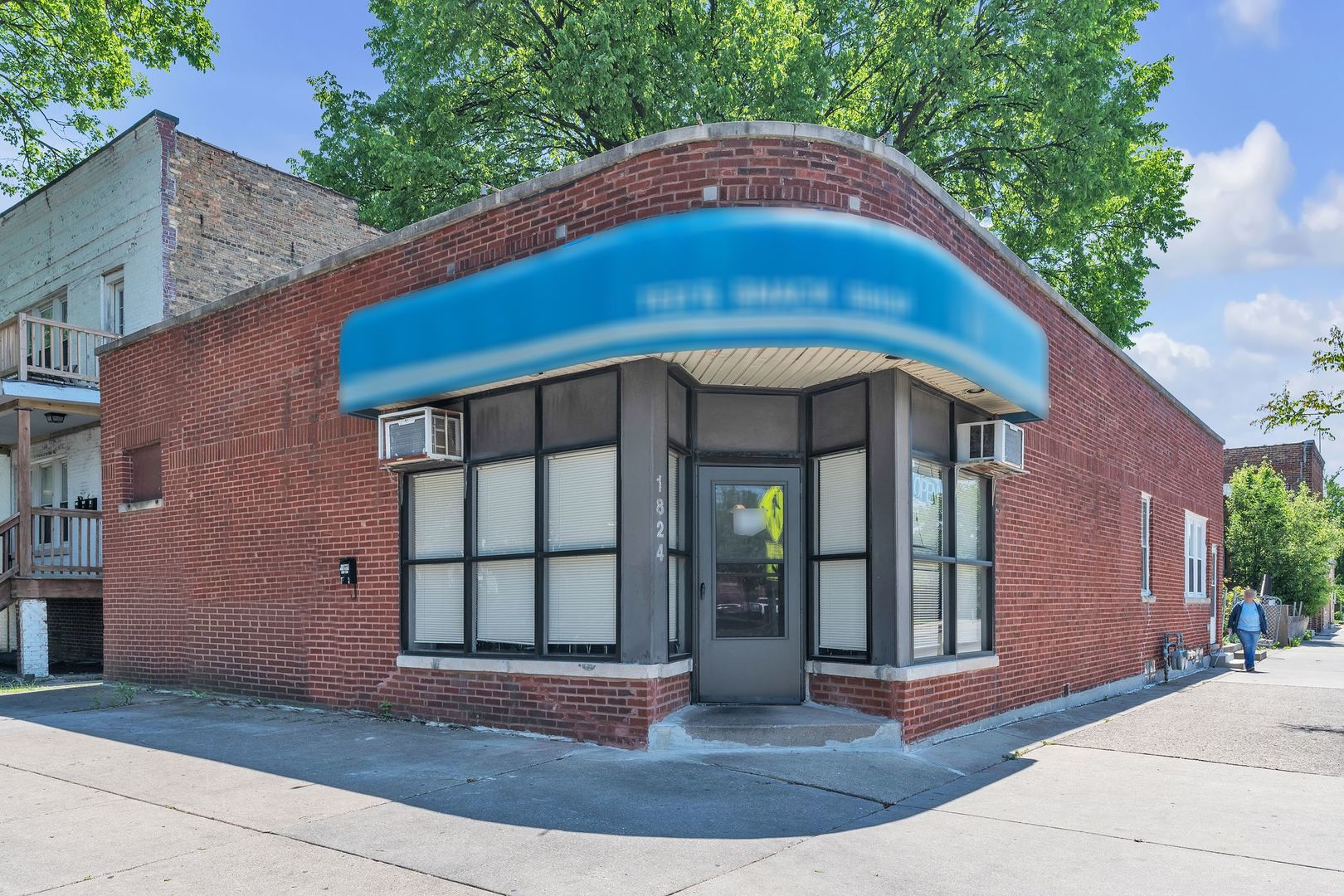 1824 Crain Street Property Photo 1