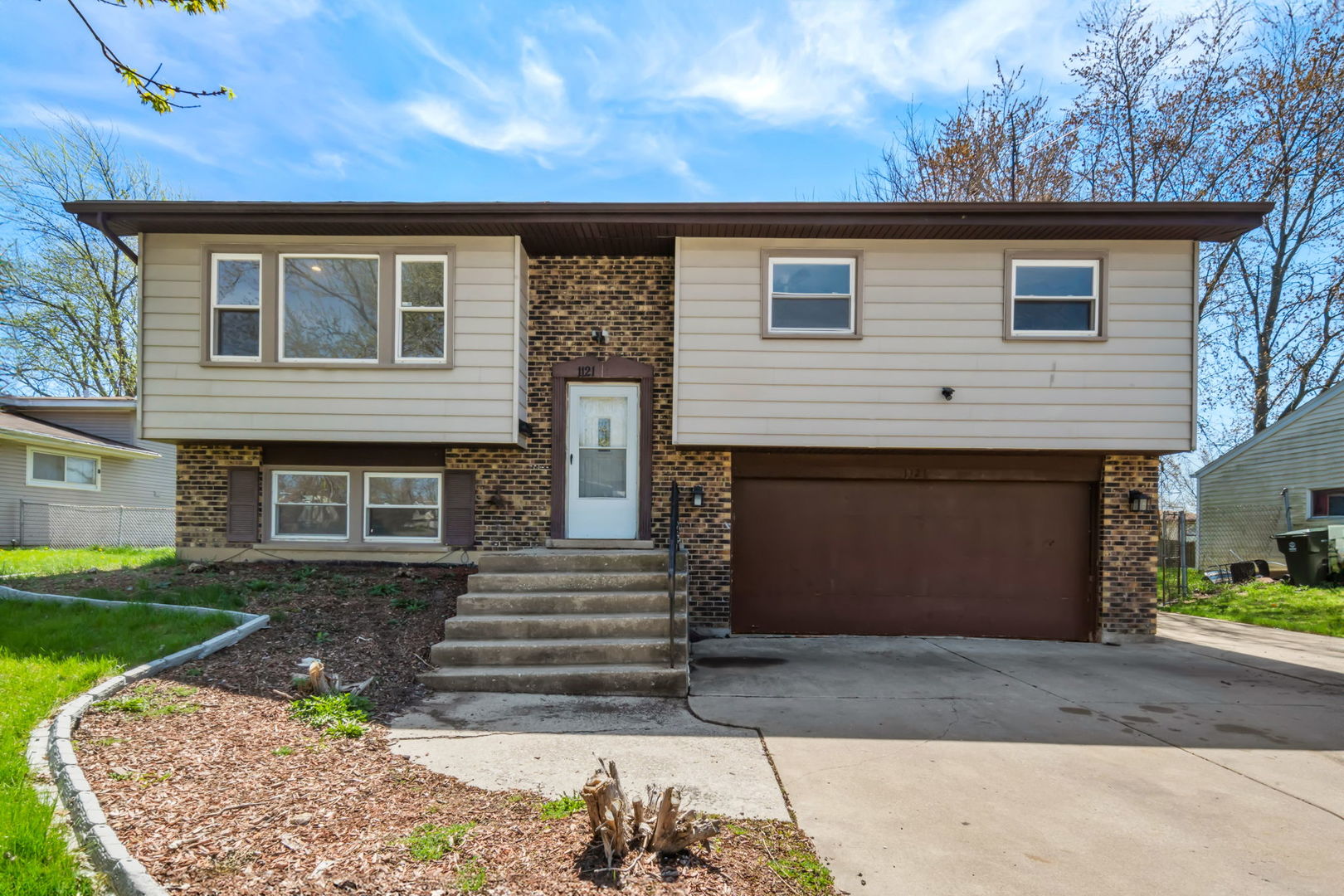 1121 Abbot Lane Property Photo