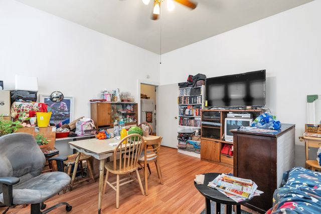 1824 Crain Street Property Photo 5