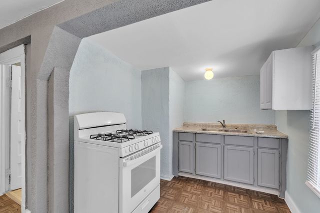 1824 Crain Street Property Photo 19