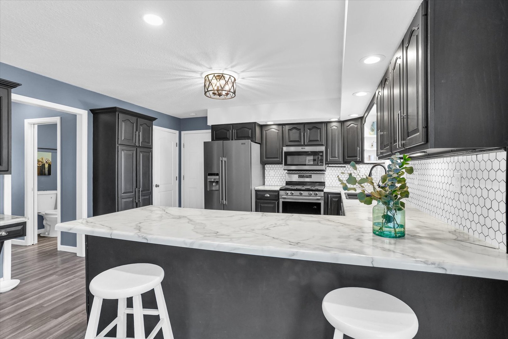 1902 Oak Park Drive Property Photo 17