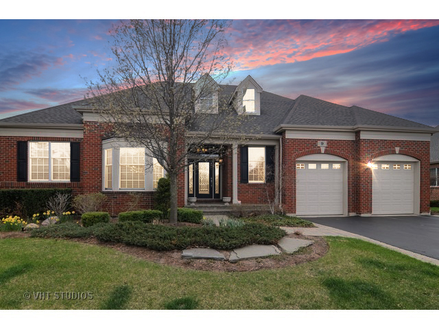Hawthorn Woods Country Club Real Estate Listings Main Image