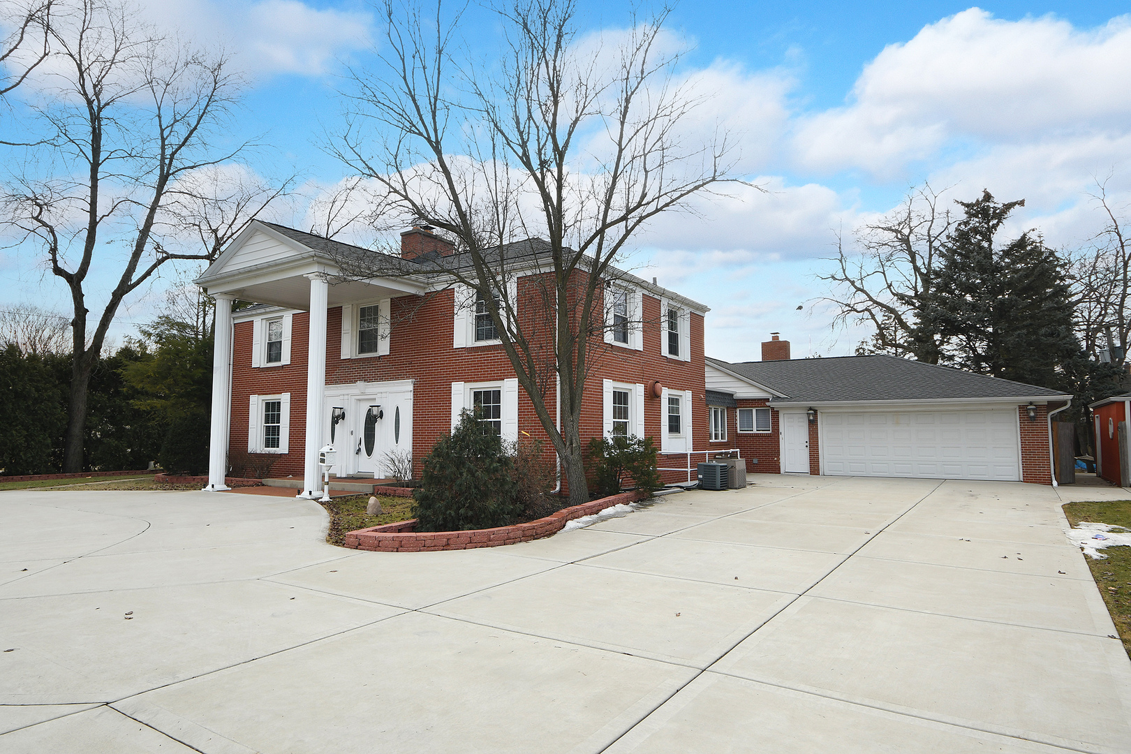 305 N Reed Street Property Photo 2