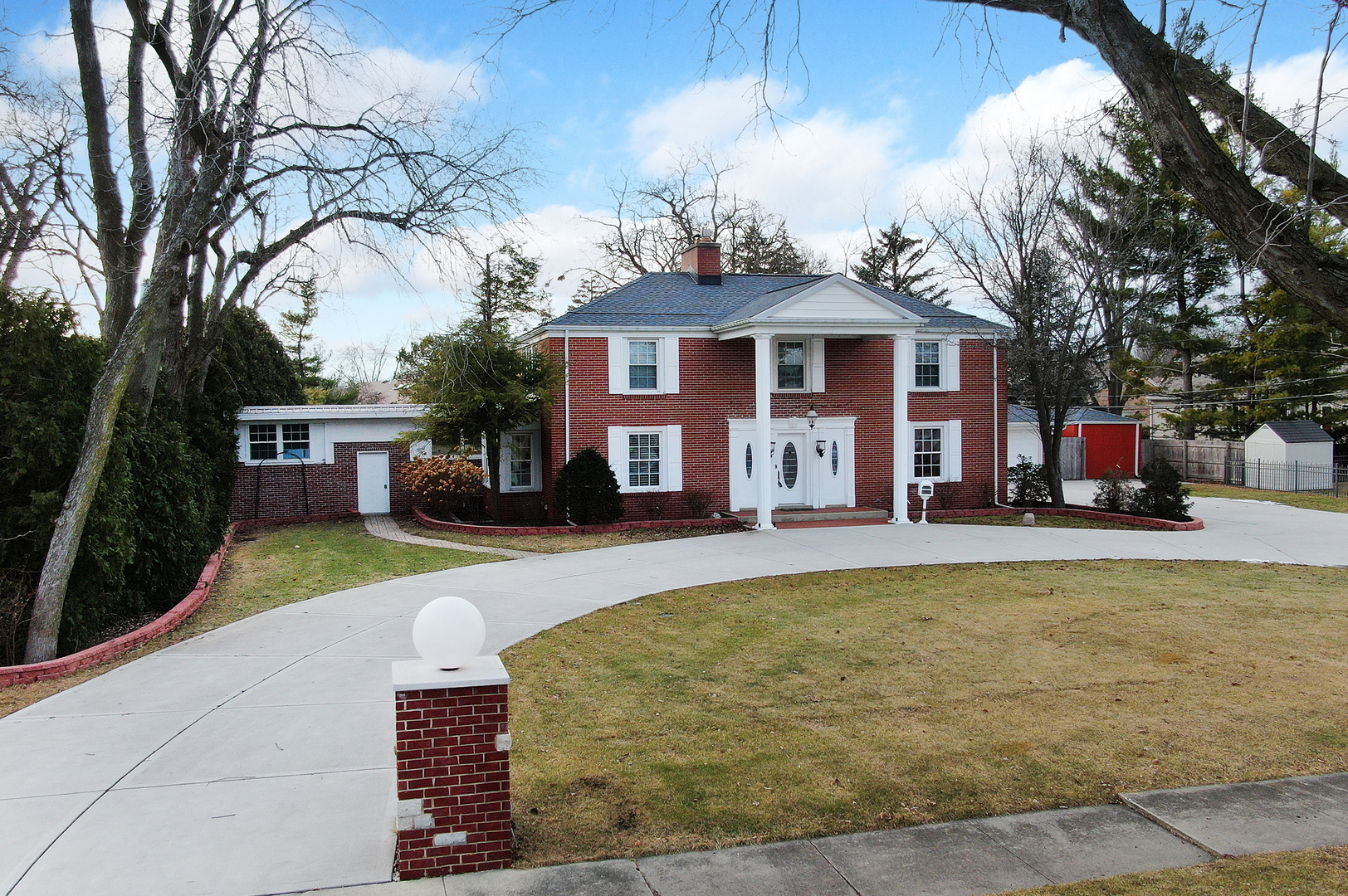 305 N Reed Street Property Photo 4