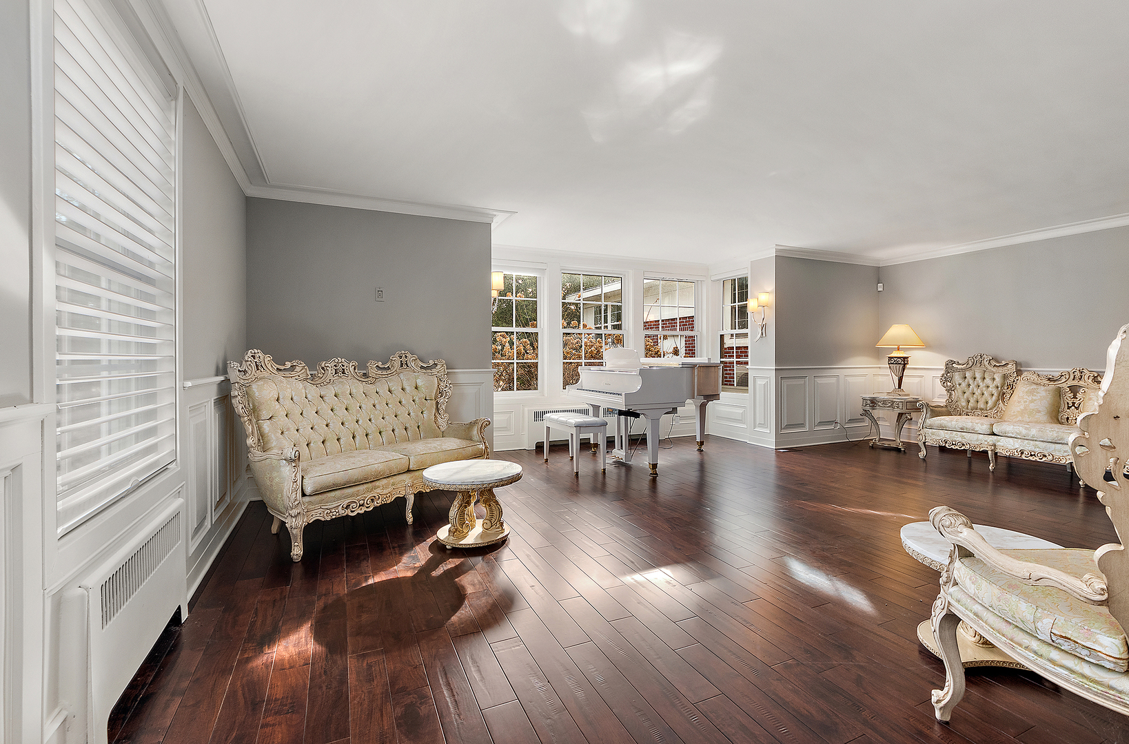 305 N Reed Street Property Photo 8