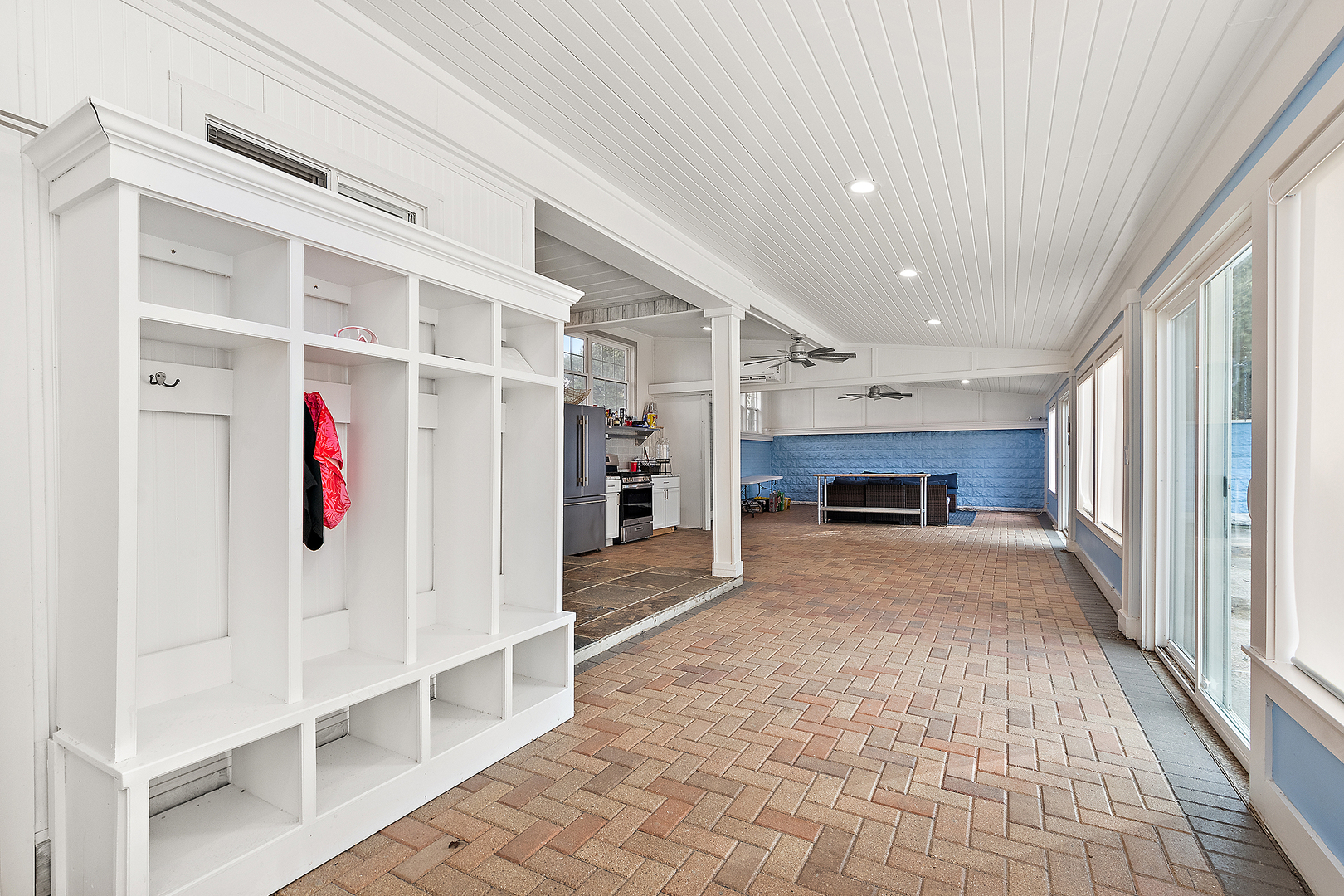 305 N Reed Street Property Photo 23
