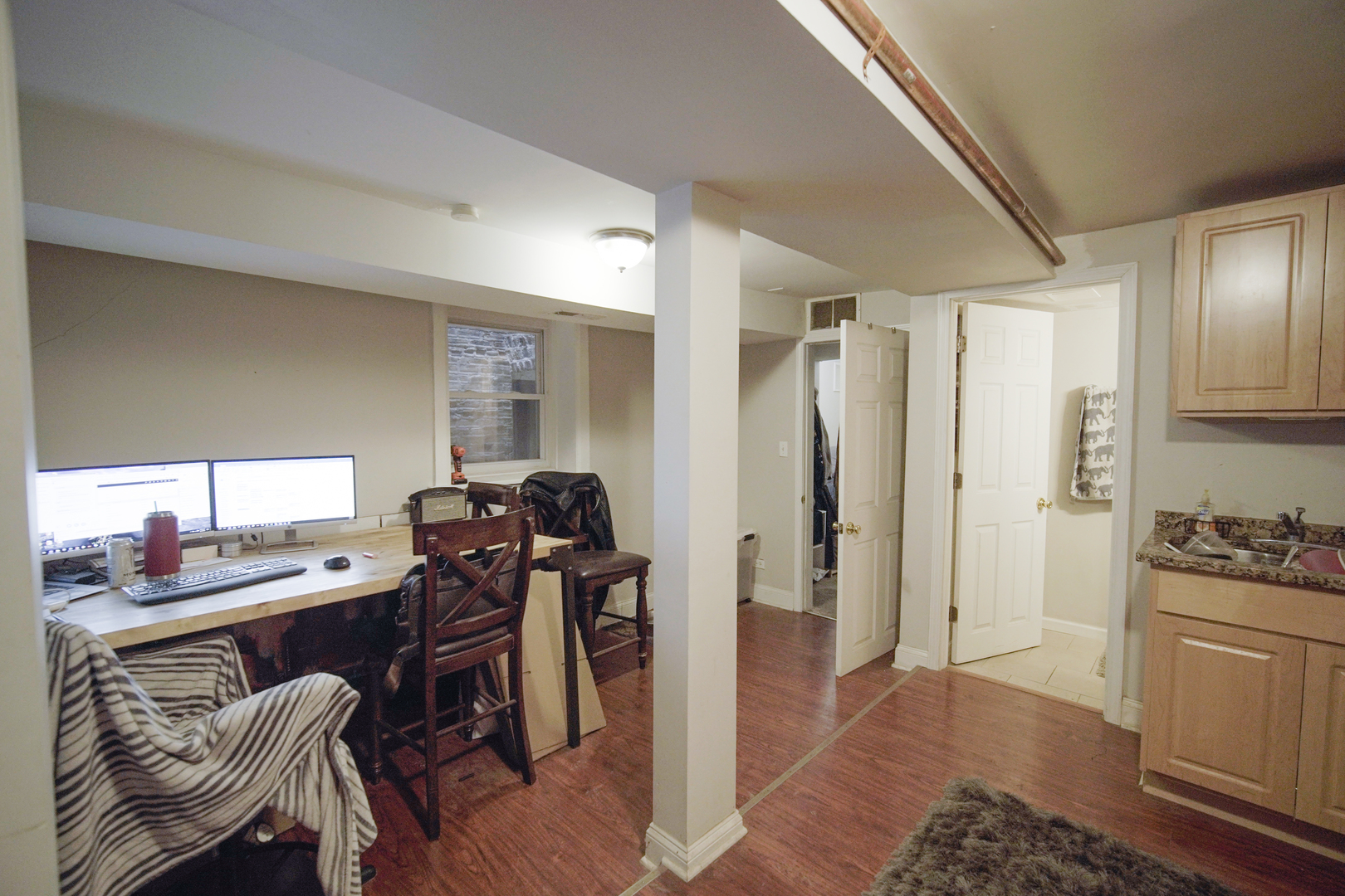 1077 N Paulina Street Property Photo 18