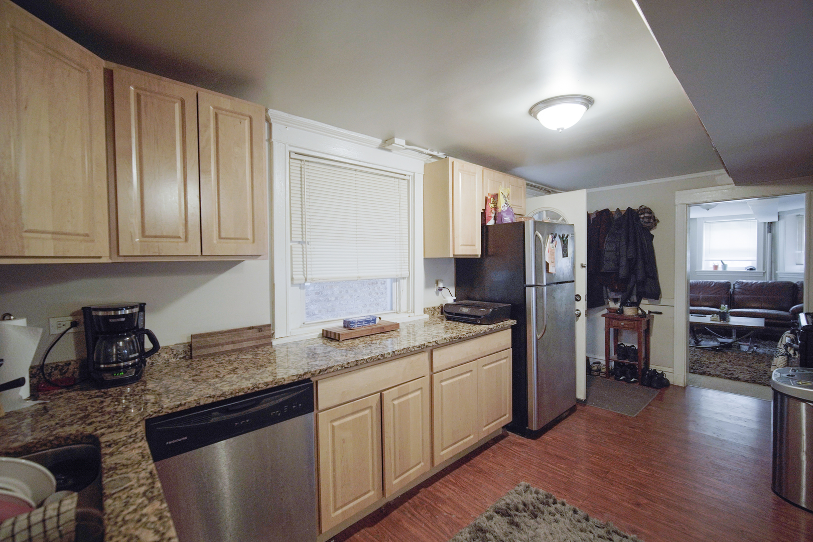 1077 N Paulina Street Property Photo 20