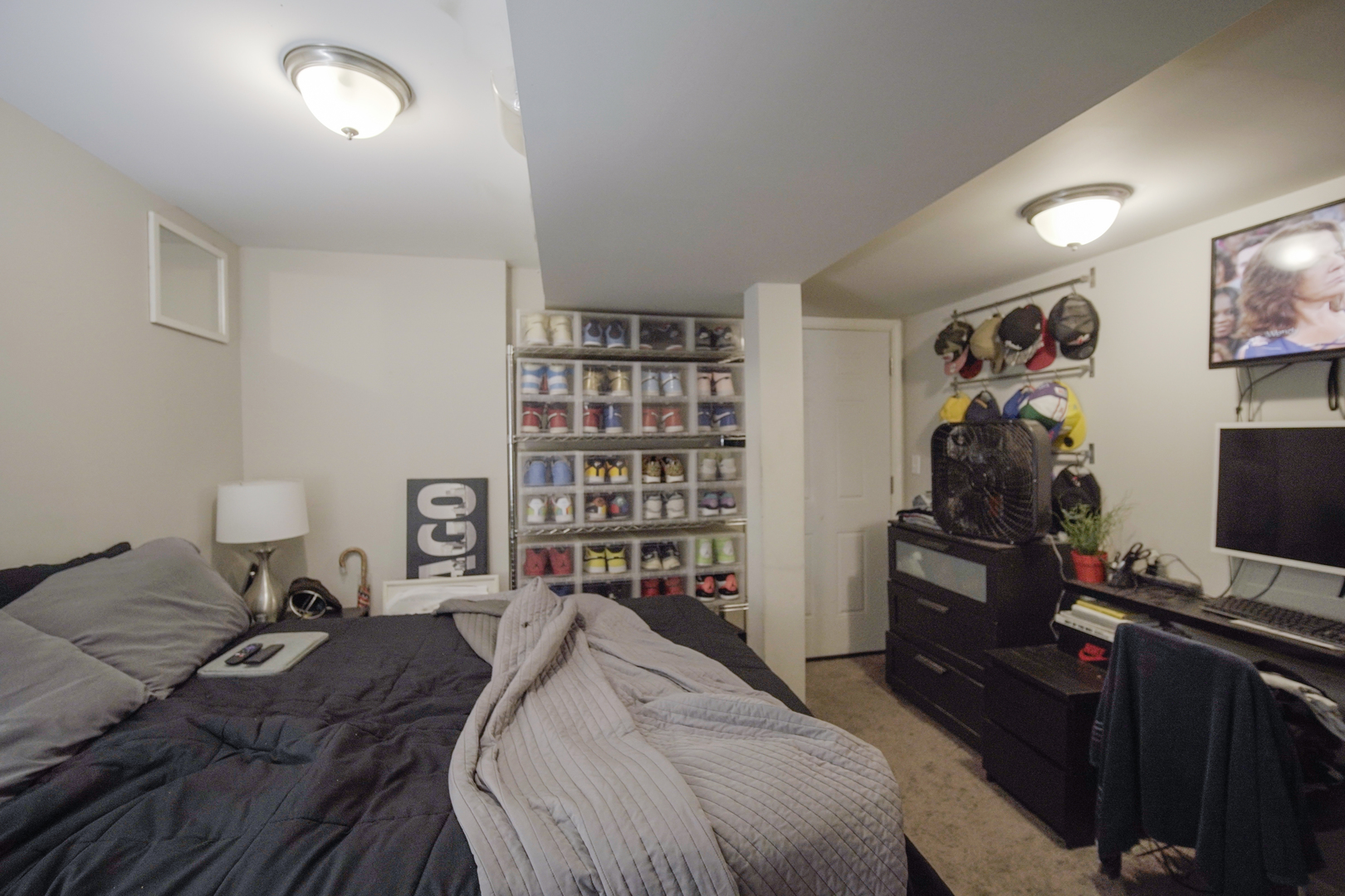1077 N Paulina Street Property Photo 21