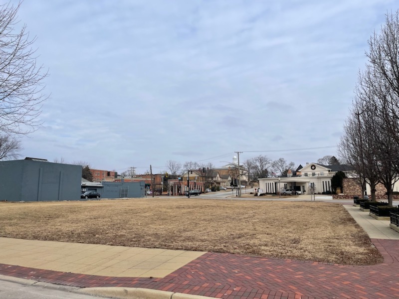 212 Dundee Avenue Property Photo 2