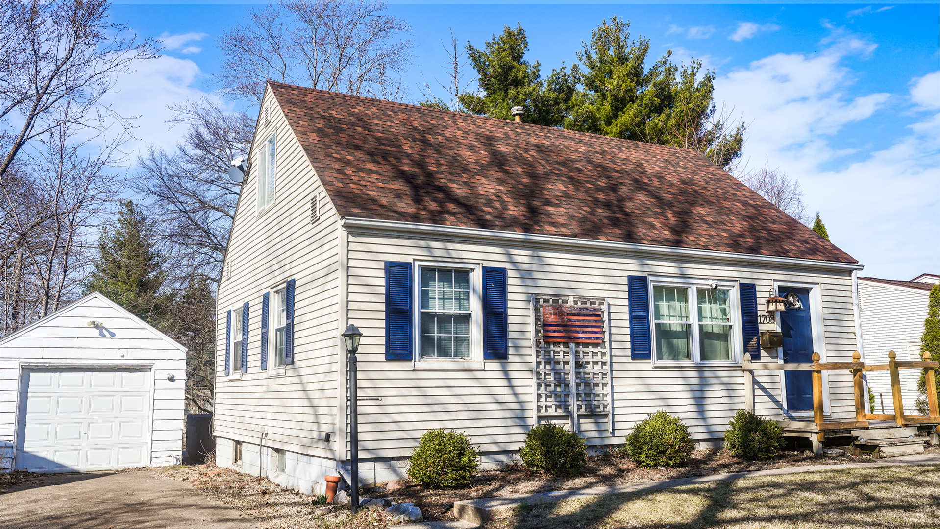 1708 W White Street Property Photo 3