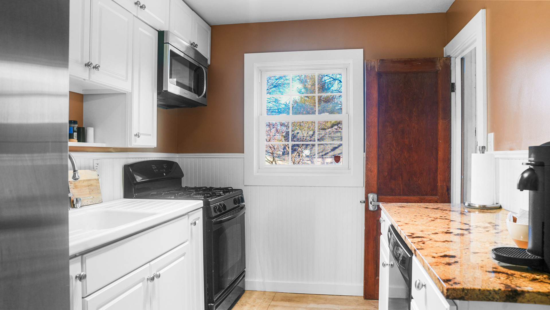 1708 W White Street Property Photo 9