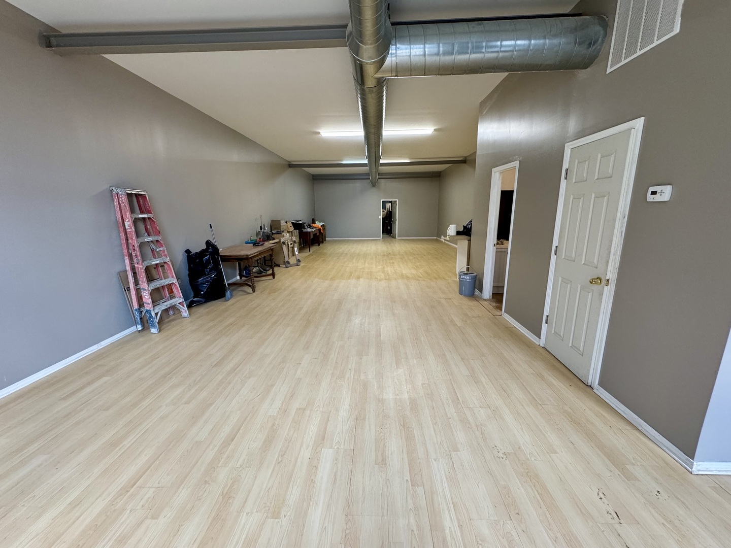 3381 N Milwaukee Avenue Property Photo 5
