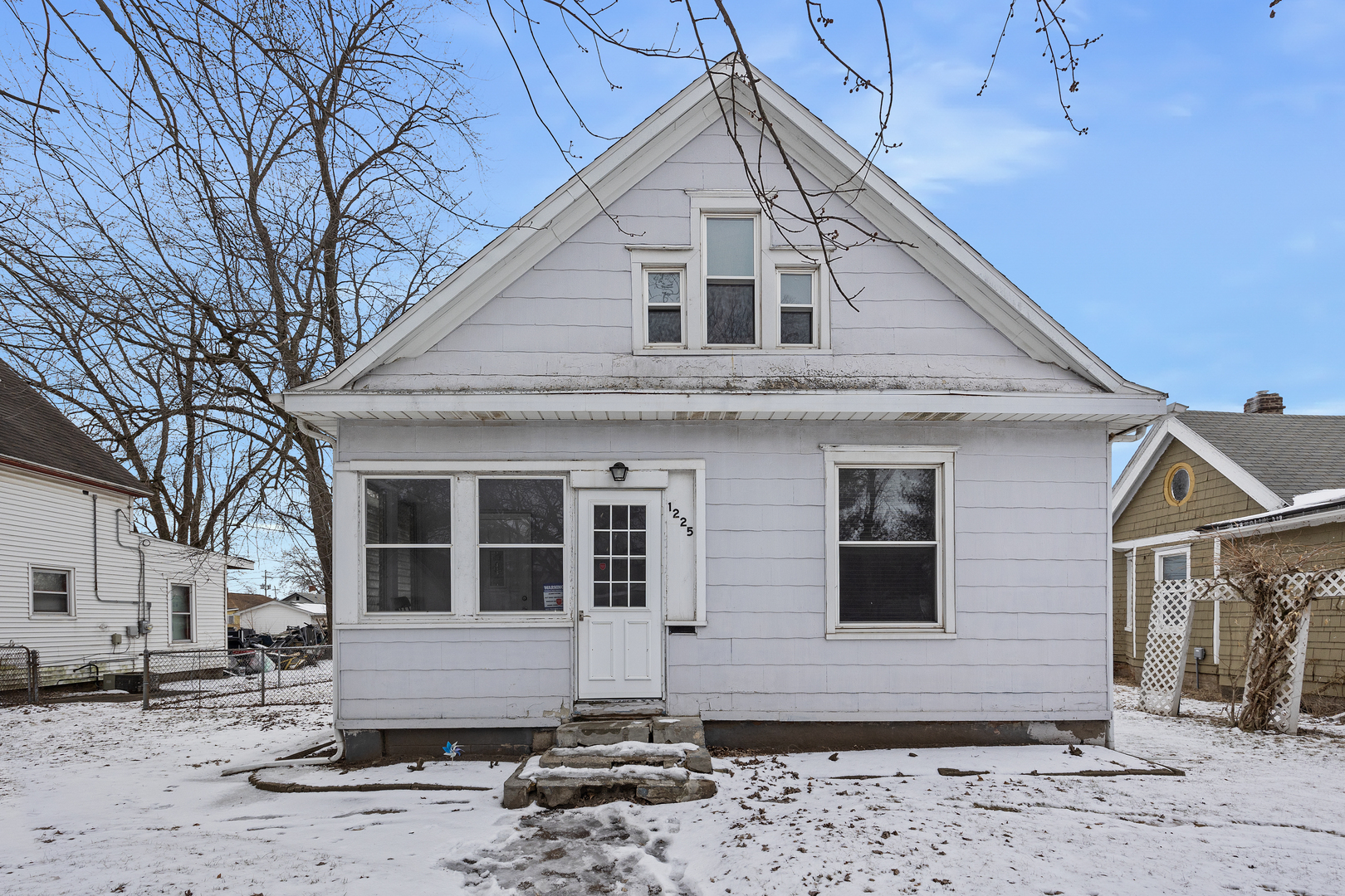 1225 S Capitol Street Property Photo