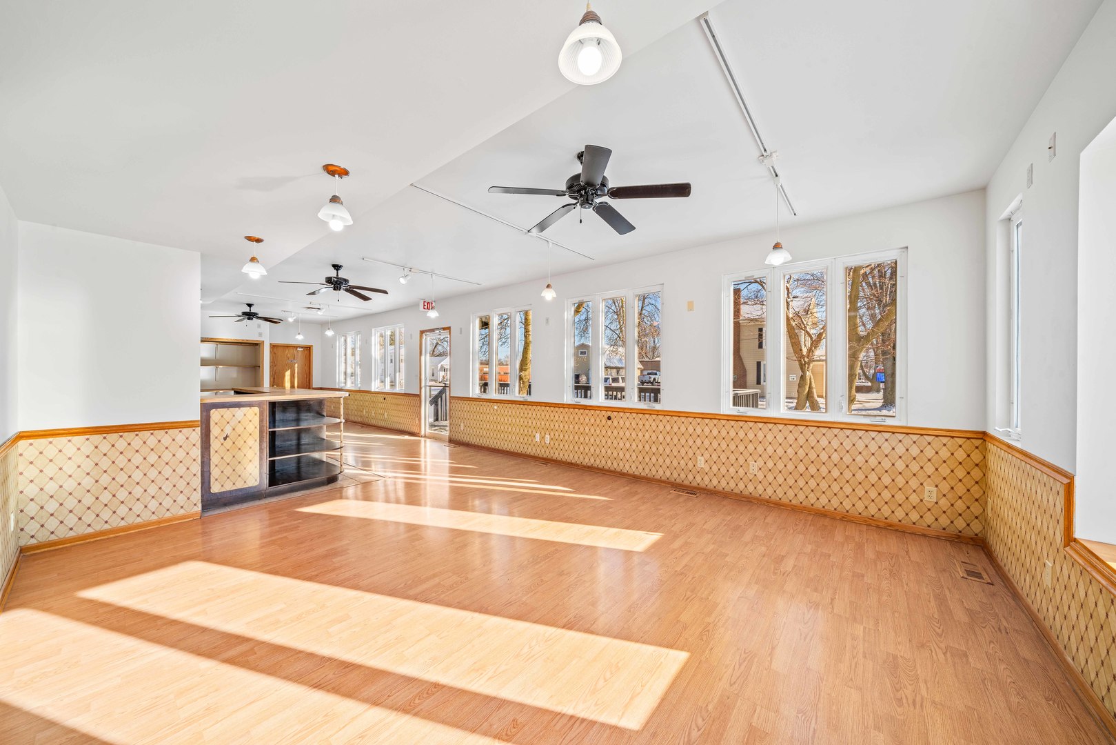 421 E Church Street Property Photo 14