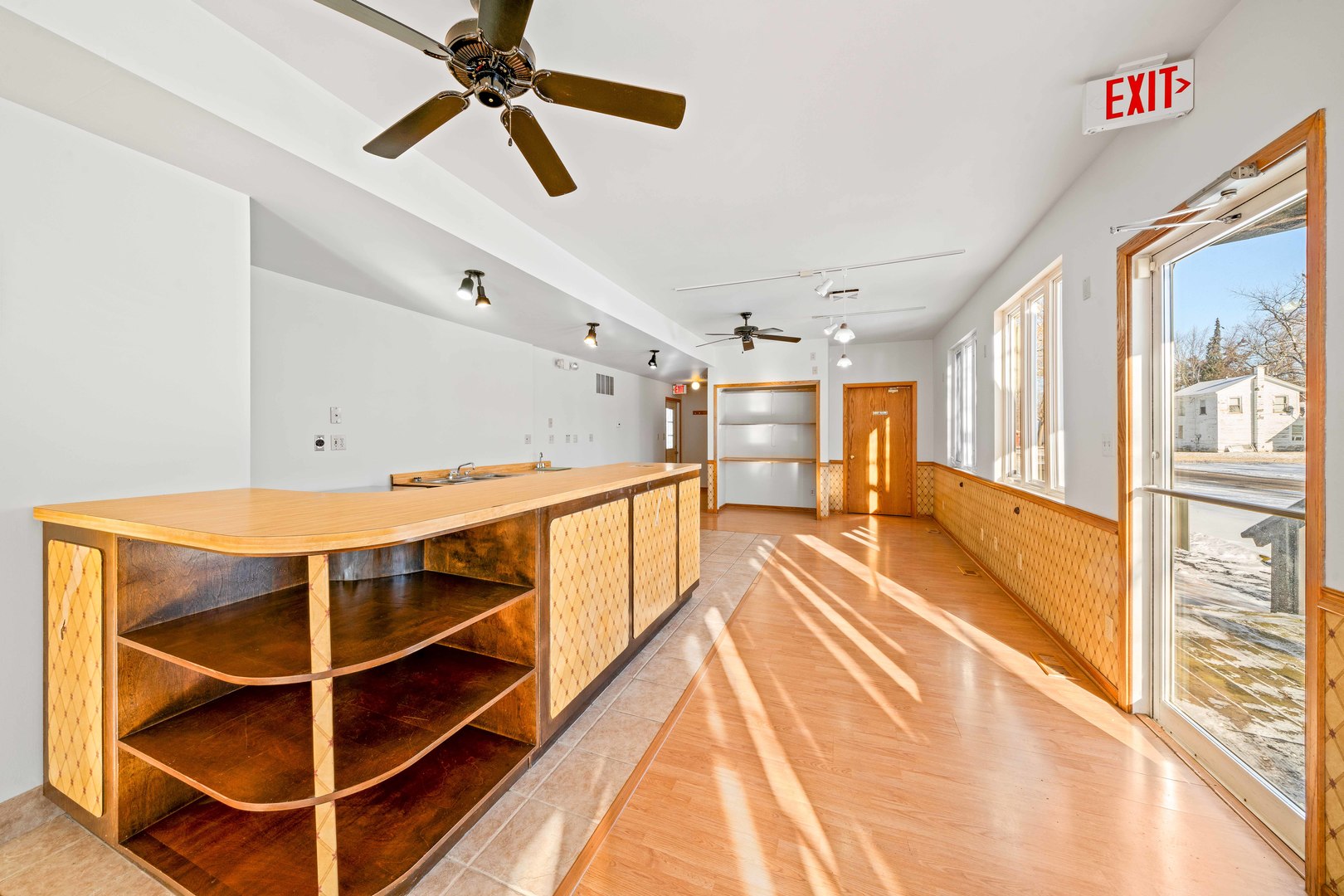 421 E Church Street Property Photo 15