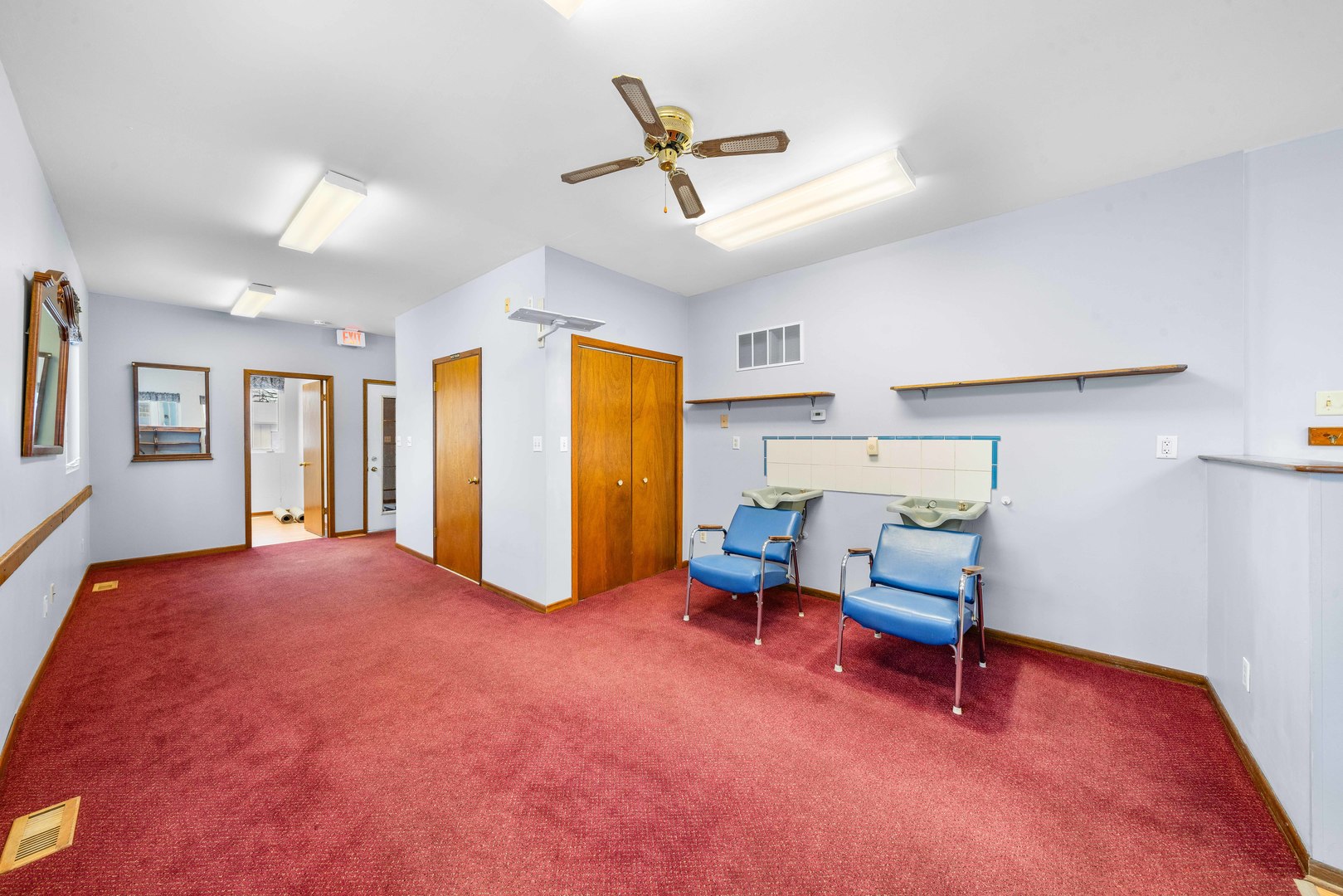 421 E Church Street Property Photo 20