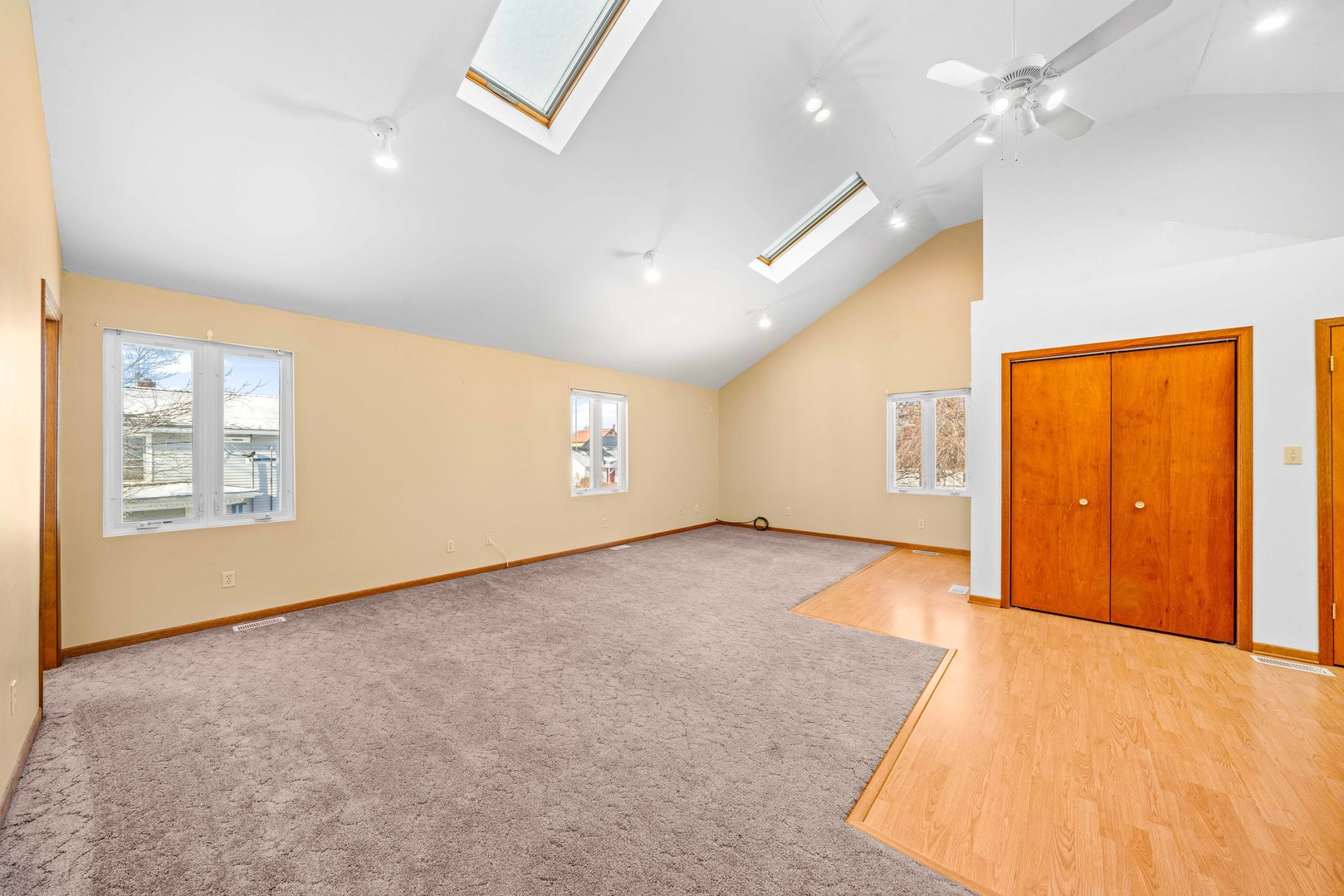 421 E Church Street Property Photo 41