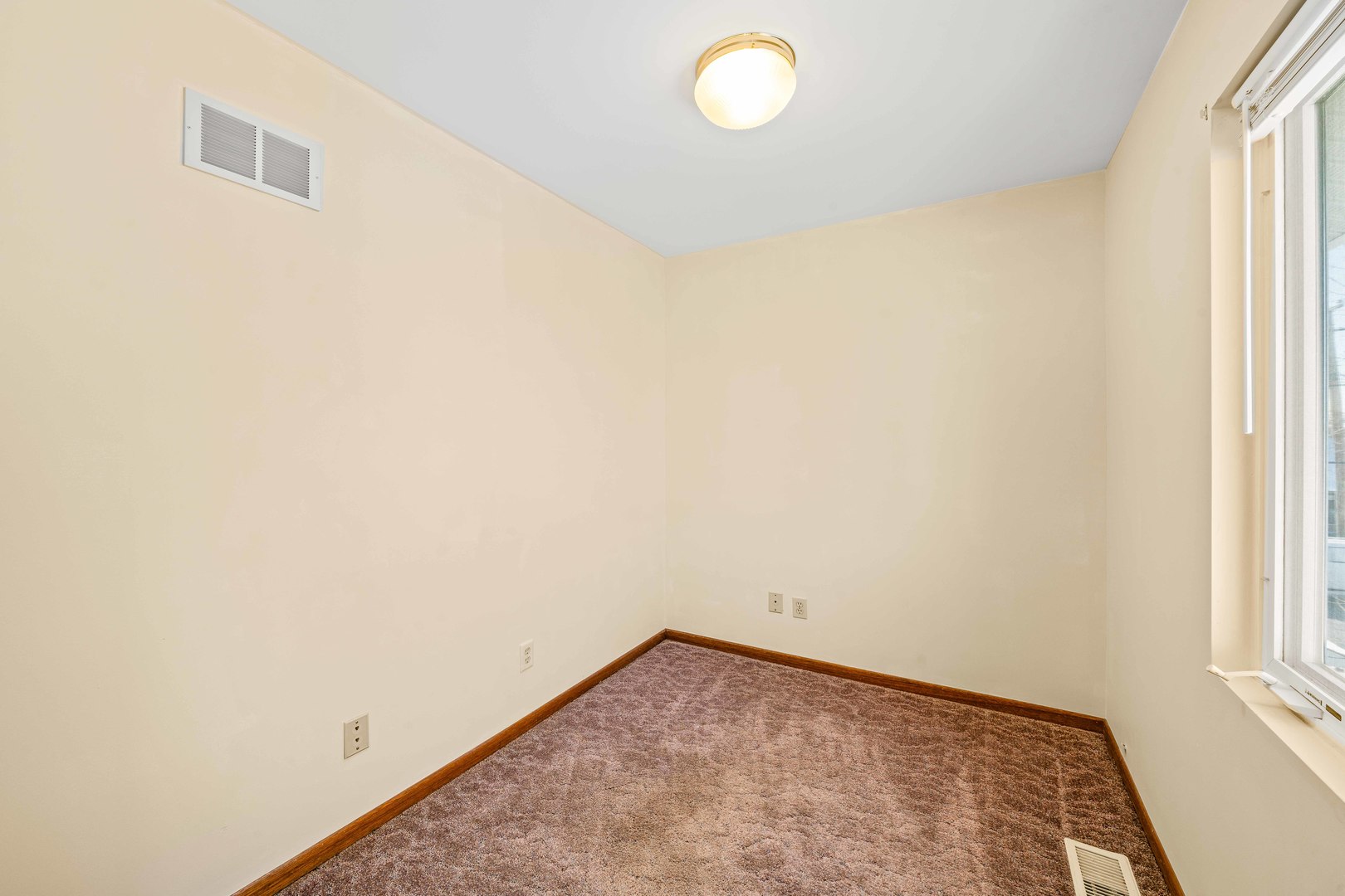 421 E Church Street Property Photo 43