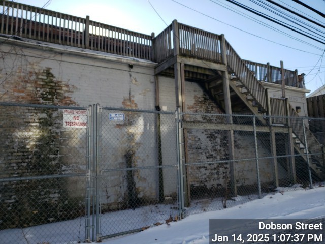 819-821 Howard Street Property Photo 4