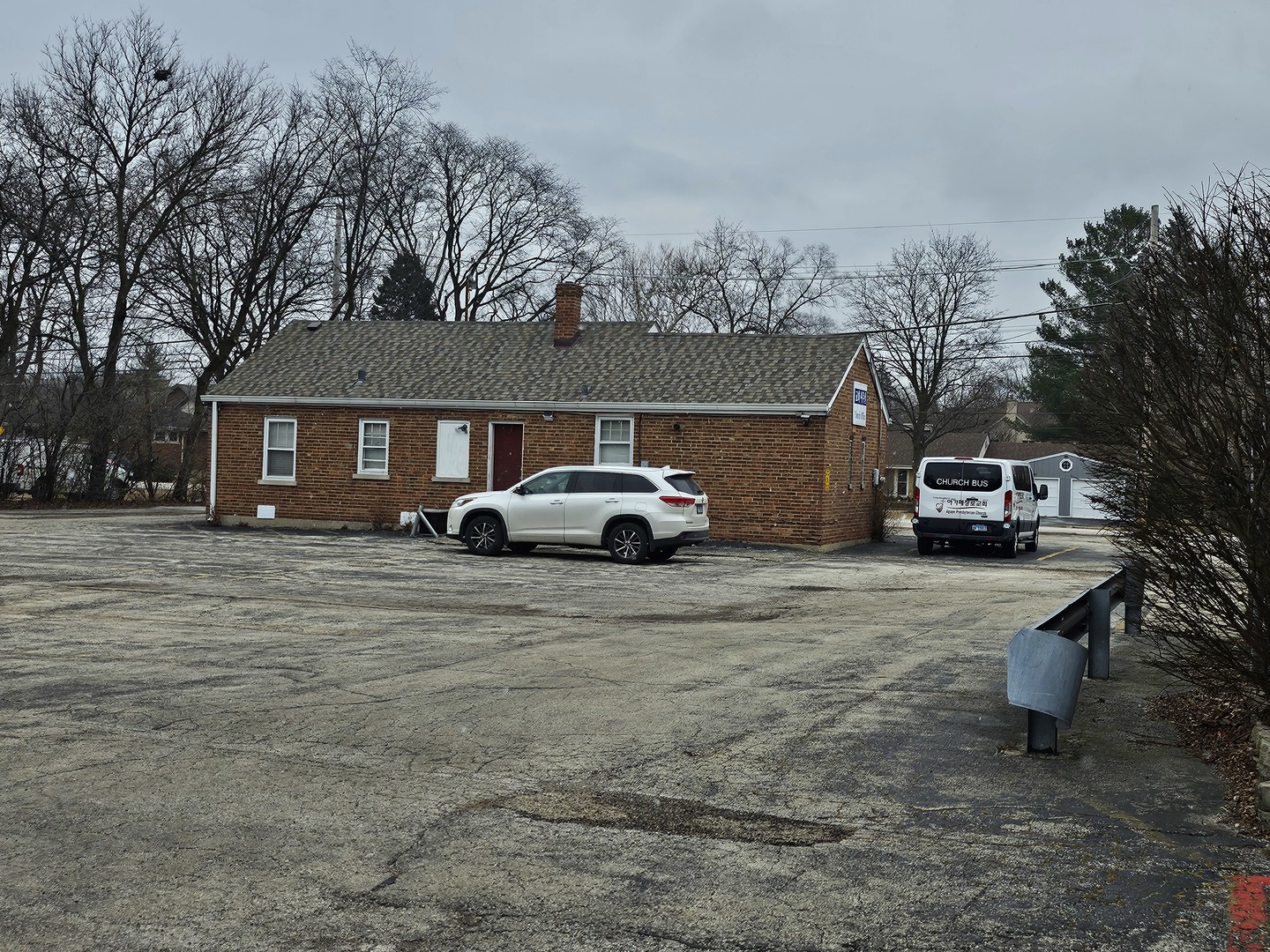 308 E Camp Mcdonald Road Property Photo 22