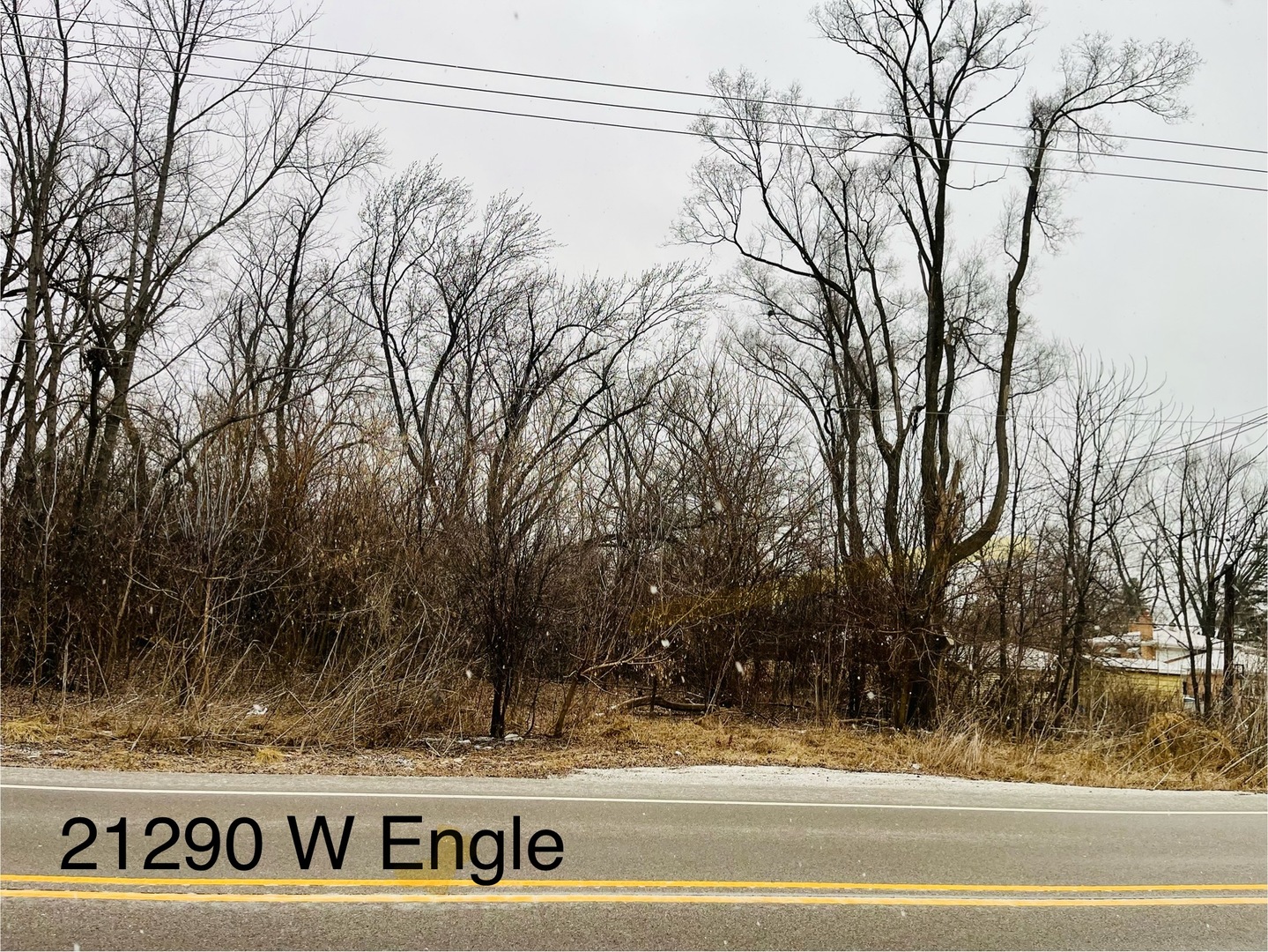 21290 W Engle Drive Property Photo 1