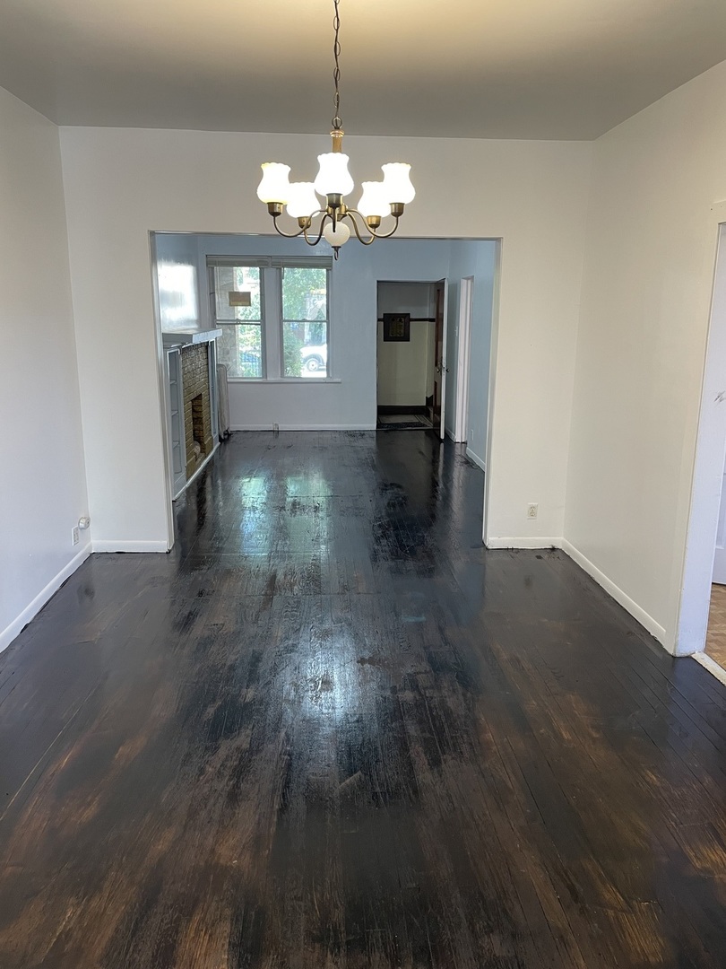 4919 N Lawndale Avenue Property Photo 6