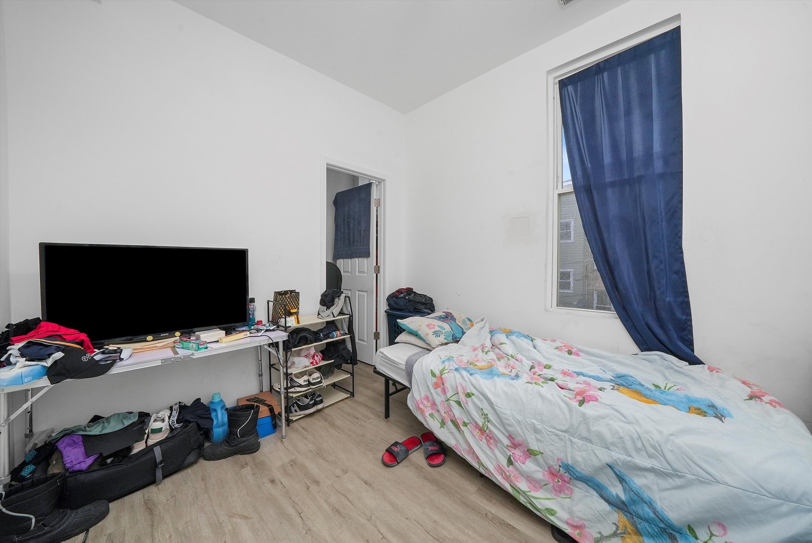 2524 S California Avenue Property Photo 15