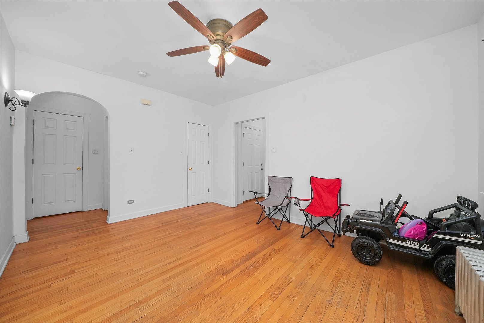 2524 S California Avenue Property Photo 24