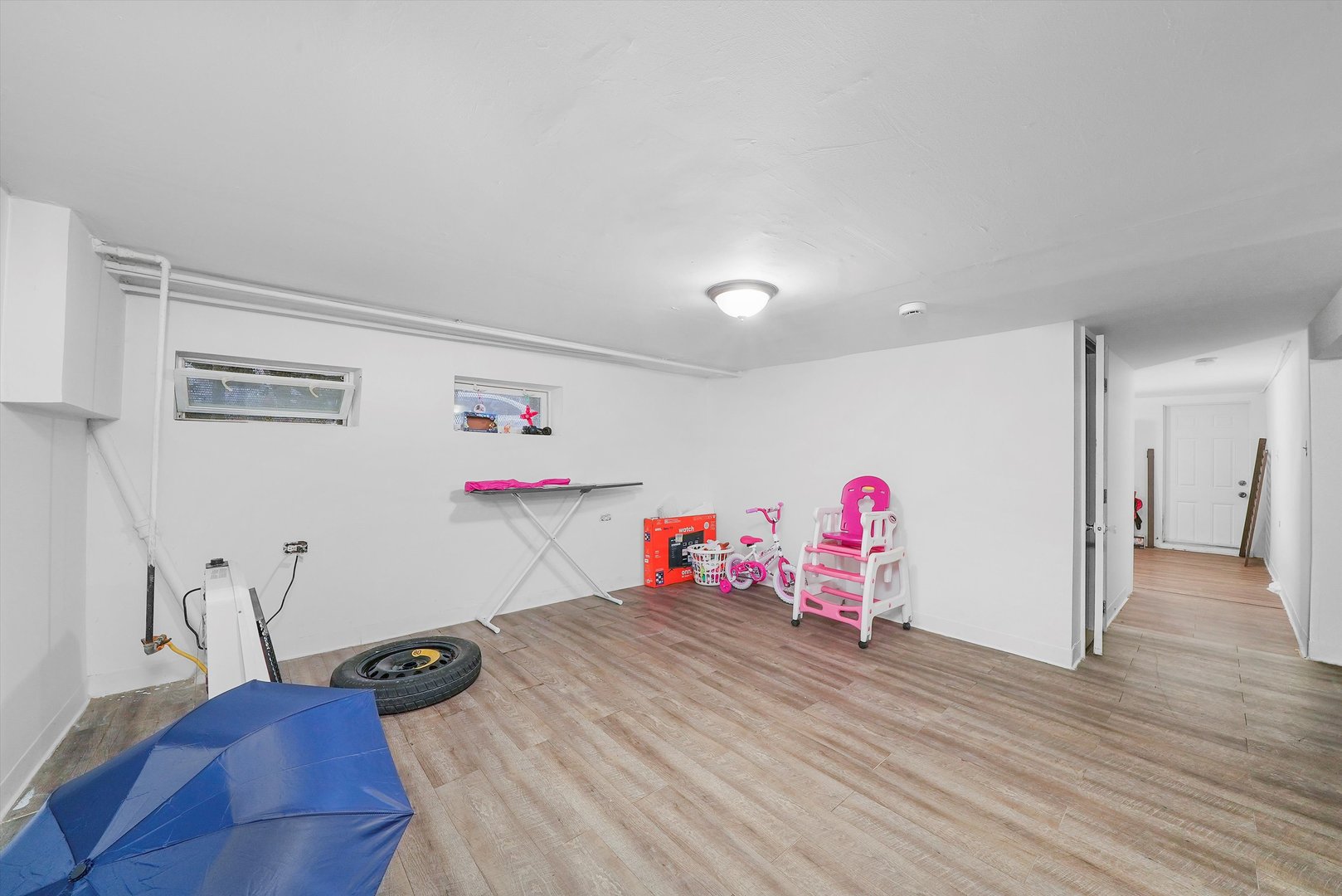 2524 S California Avenue Property Photo 33