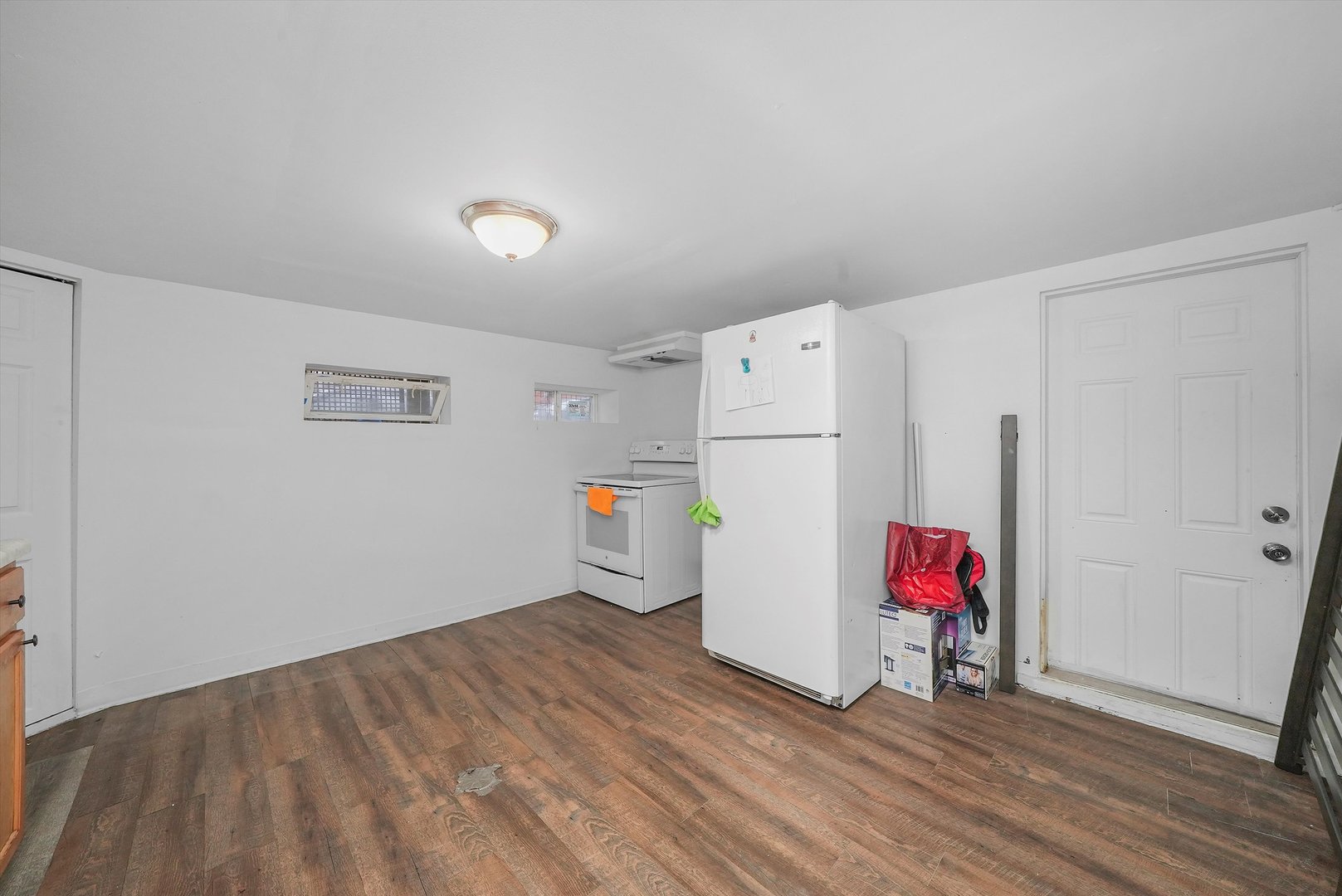2524 S California Avenue Property Photo 37
