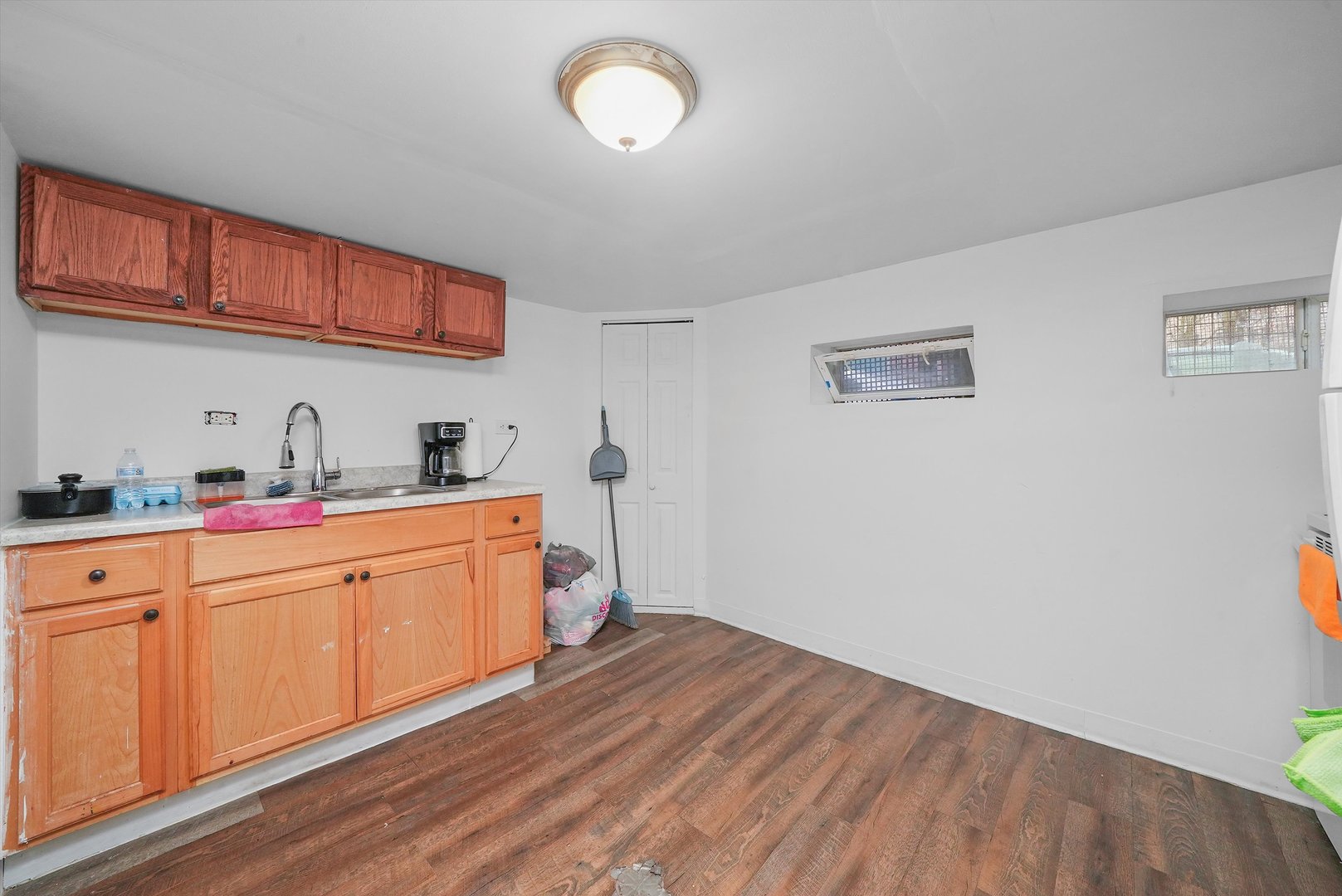 2524 S California Avenue Property Photo 38