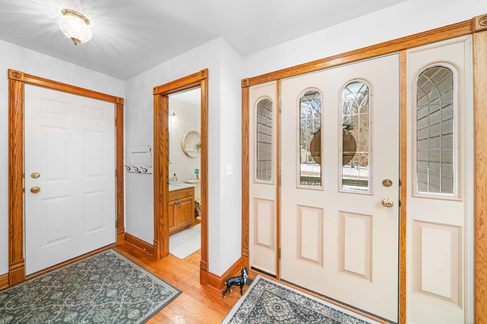 549 Beachview Drive Property Photo 6
