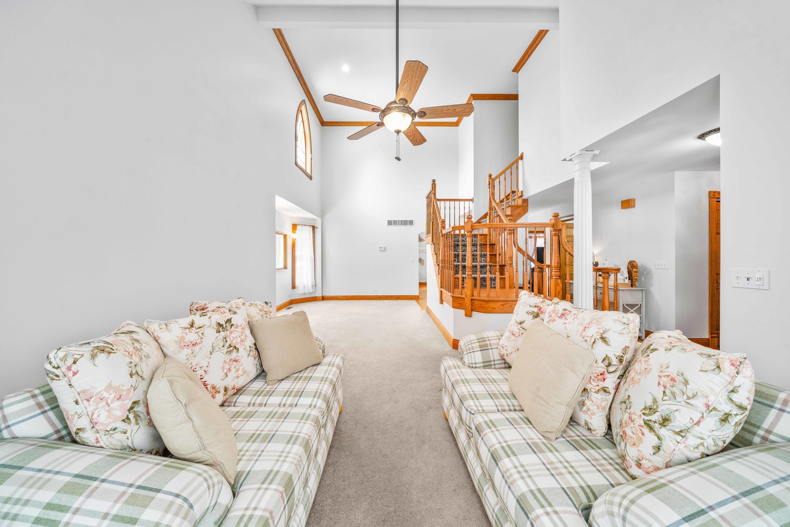 549 Beachview Drive Property Photo 8