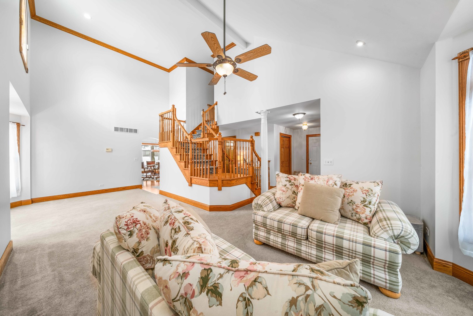 549 Beachview Drive Property Photo 10