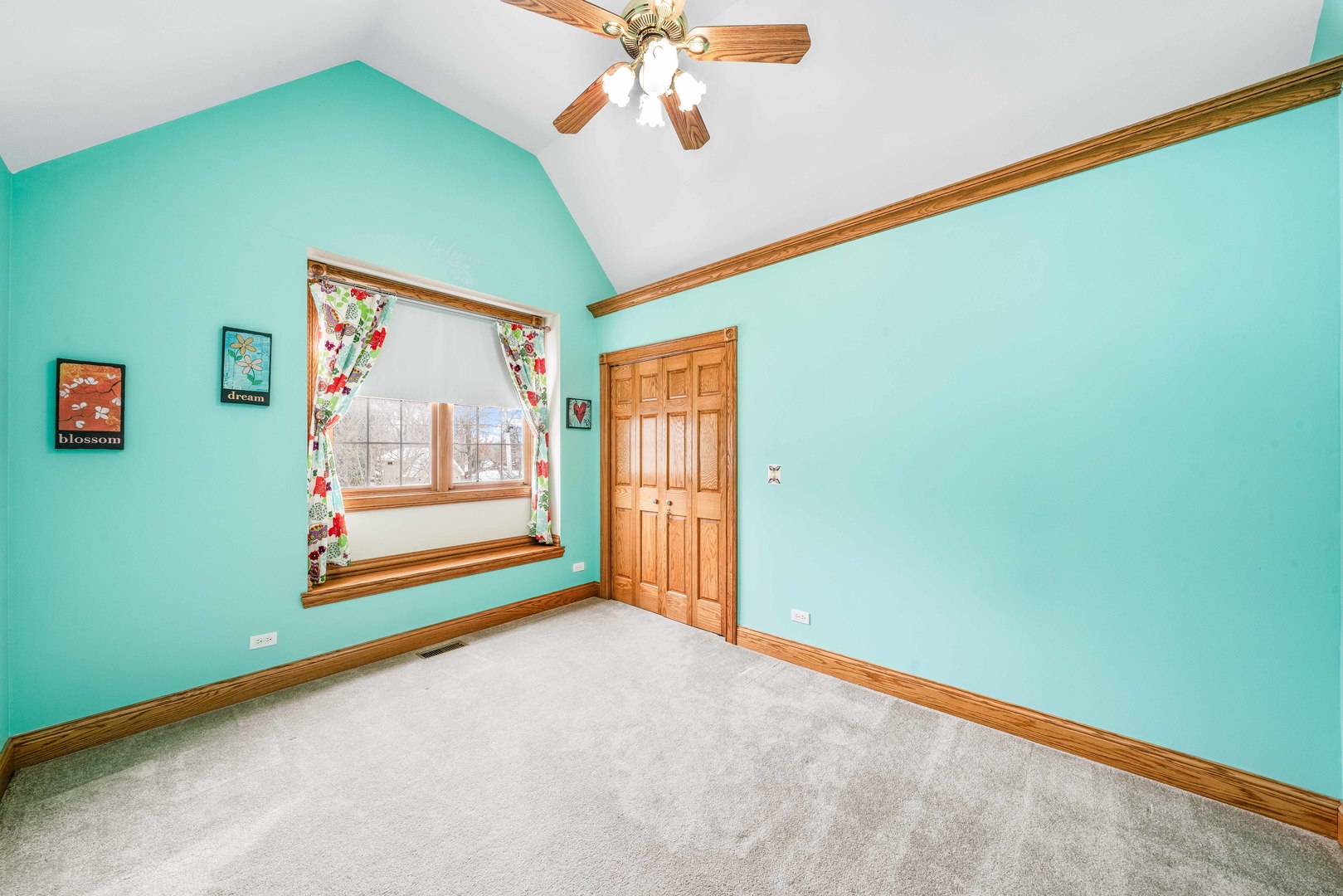 549 Beachview Drive Property Photo 29