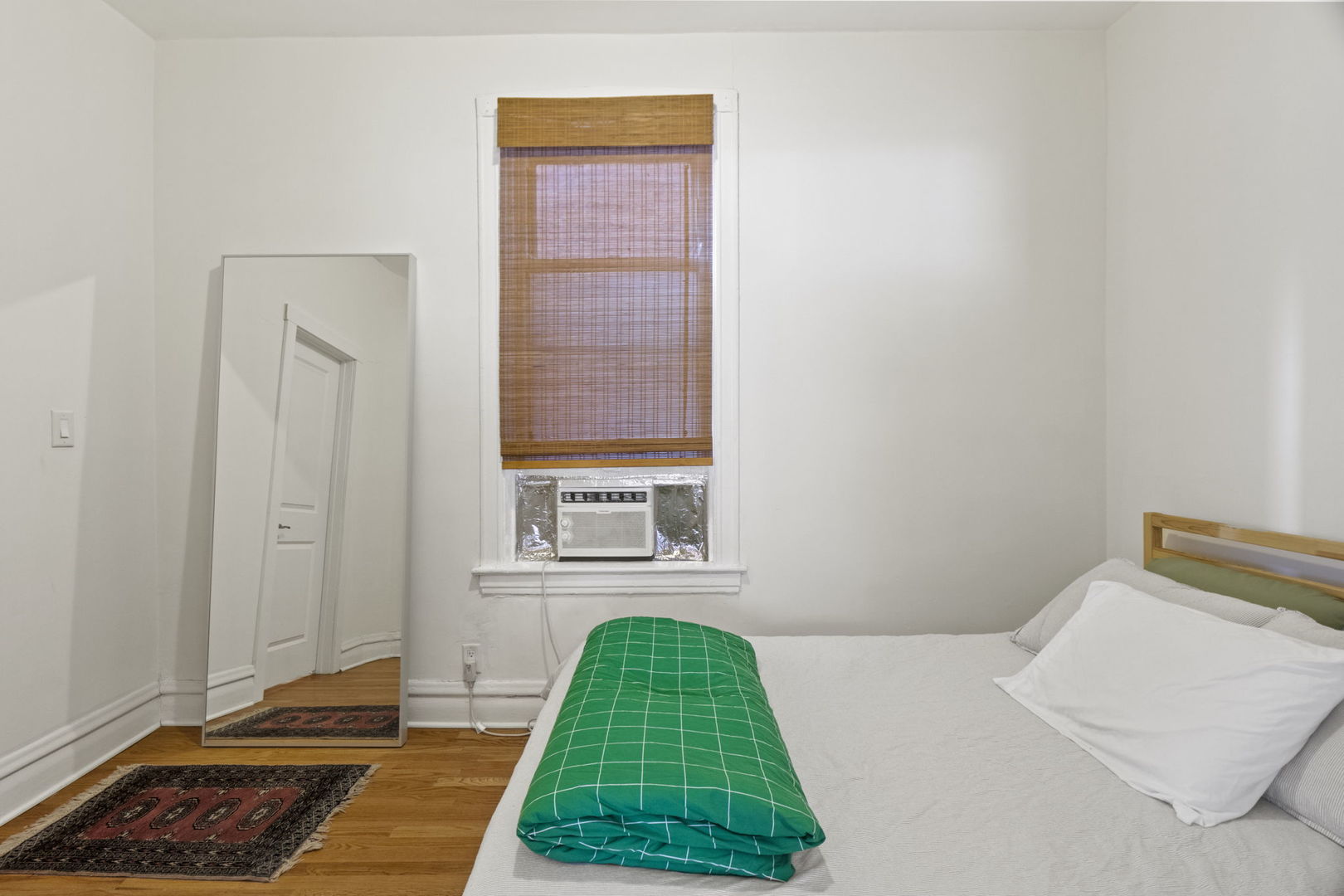 2101 W Evergreen Avenue Property Photo 14